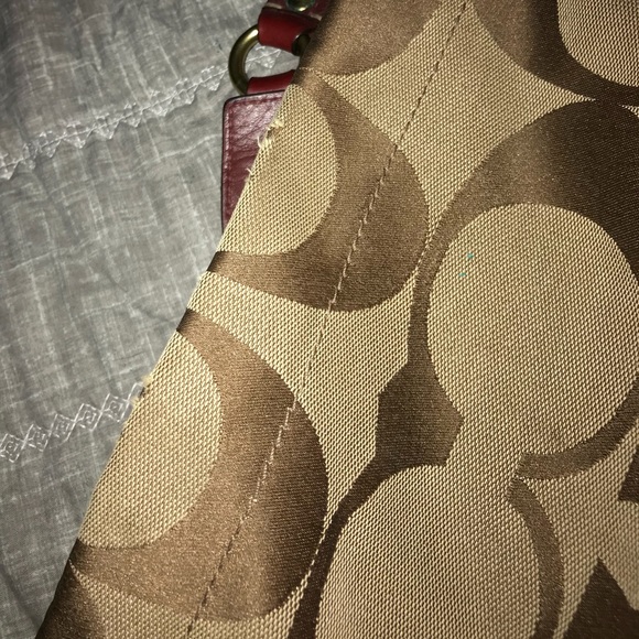 Coach purse - Picture 6 of 8